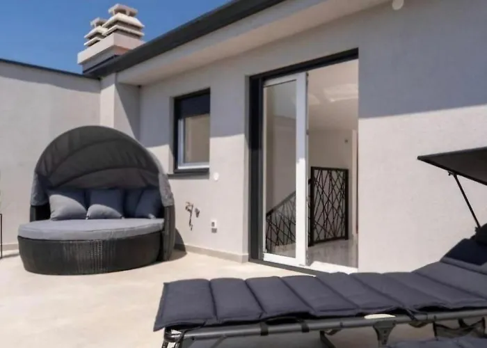 Luxury With A Swimming Pool Nova Vas, Porec - 24282 Villa *