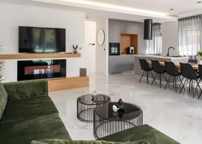 Villa Luxury With A Swimming Pool Nova Vas, Porec - 24282 *